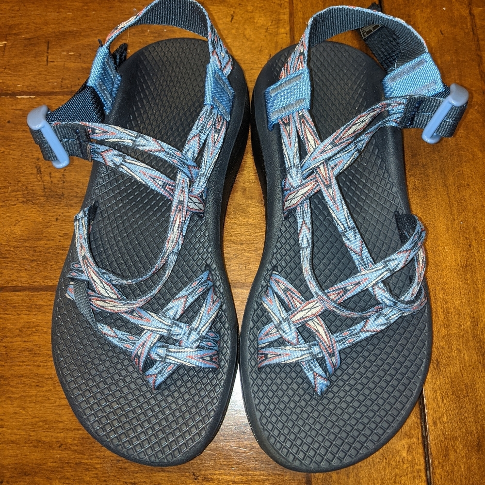 Women's Size 6 Chaco Sandals -New w/I Box!